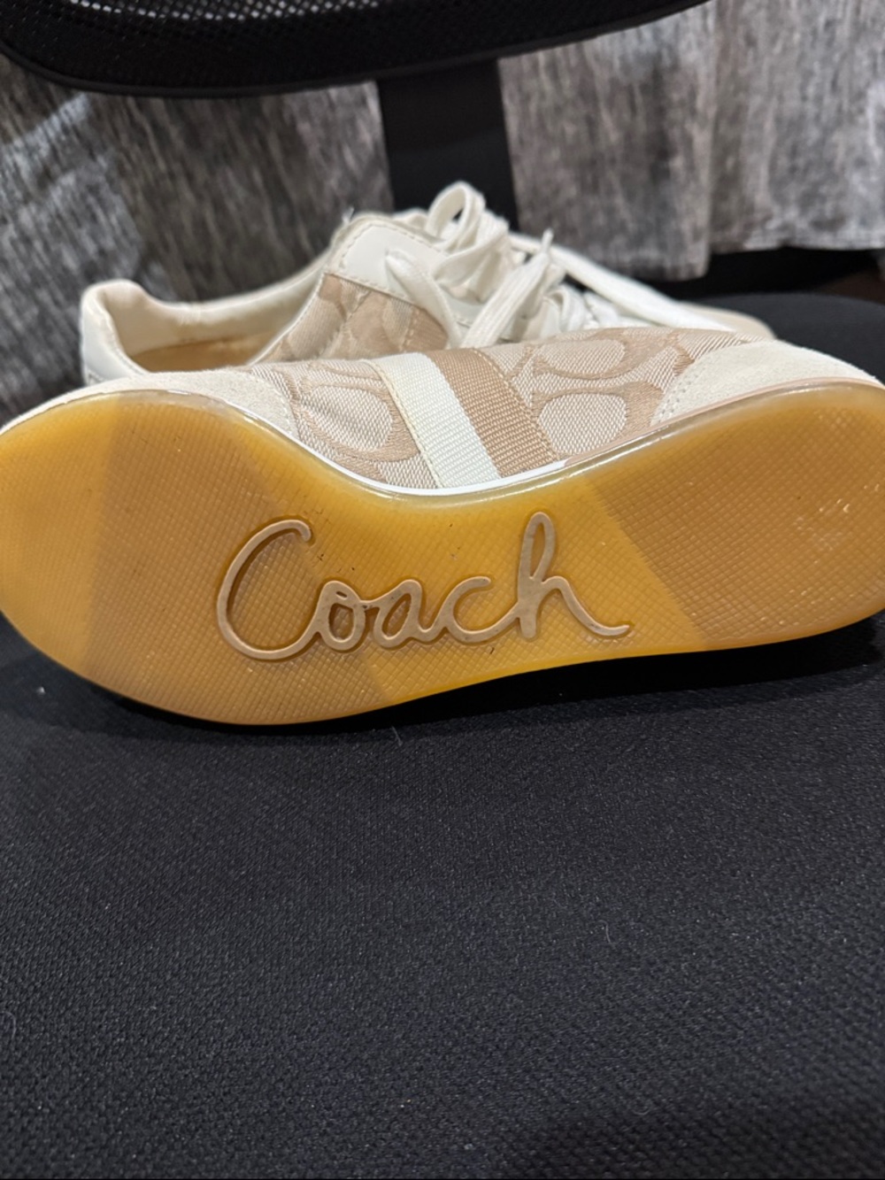 COACH Beige and White Signature Low-Profile Sneakers - Picture 3 of 10